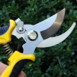 Heavy Duty Pruning Shears with Rust Proof Stainless Steel Blades Handheld Gardening Tools - Image 8