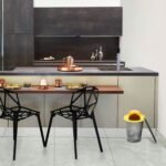 Humane Bucket Lid Mouse Trap with Ladder Auto Reset - Image 9