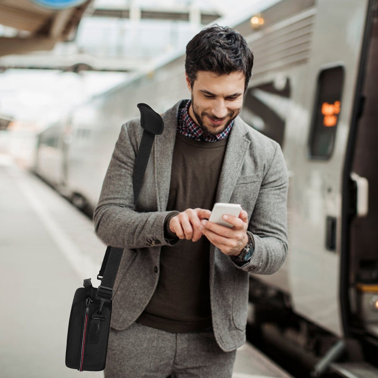 Portable Deluxe Carrying Case for Nintendo Switch - Image 9